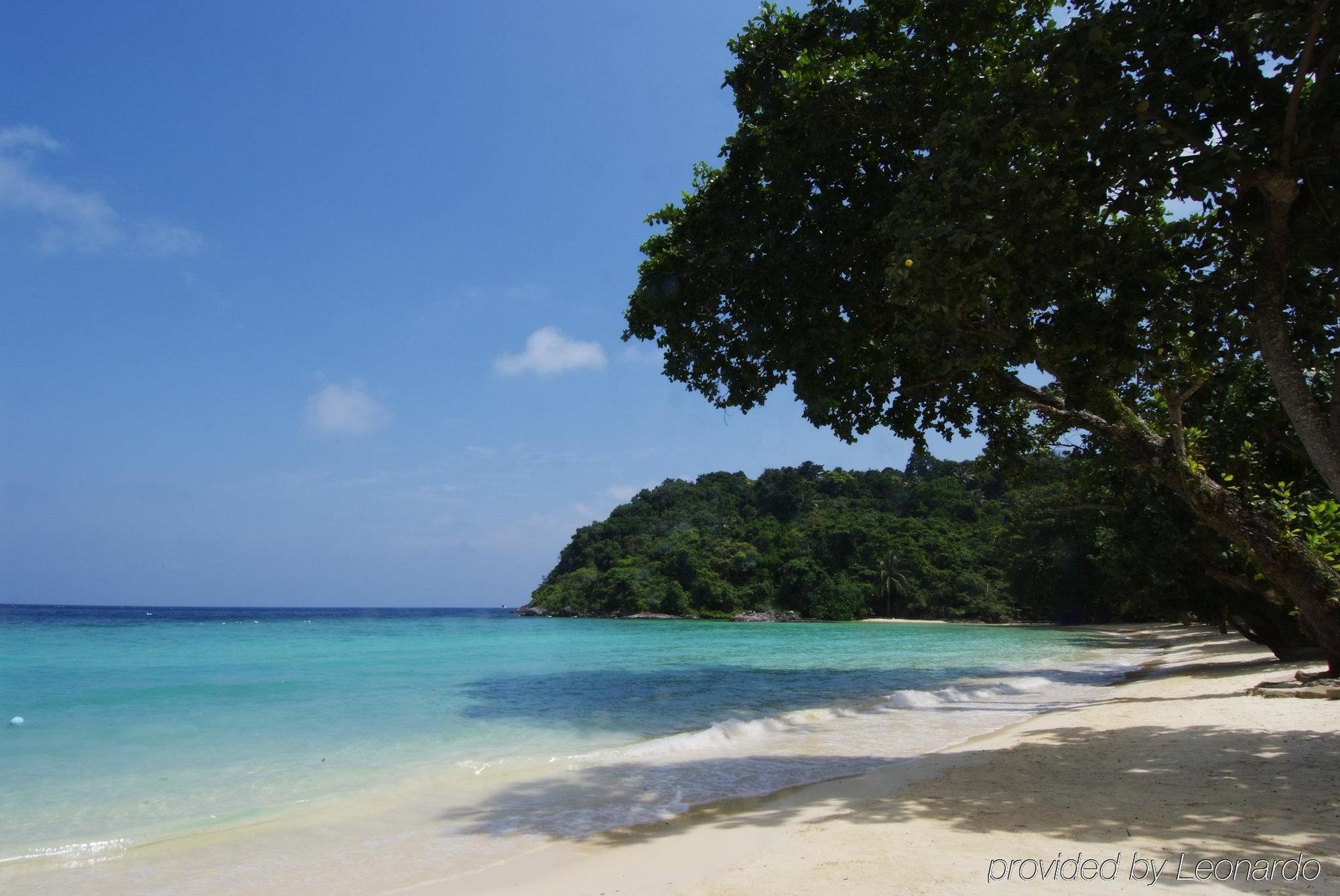 Tanjong Jara Resort, Terengganu - A Small Luxury Hotels Of The World Дунґун Екстер'єр фото Beach at Ko Kut